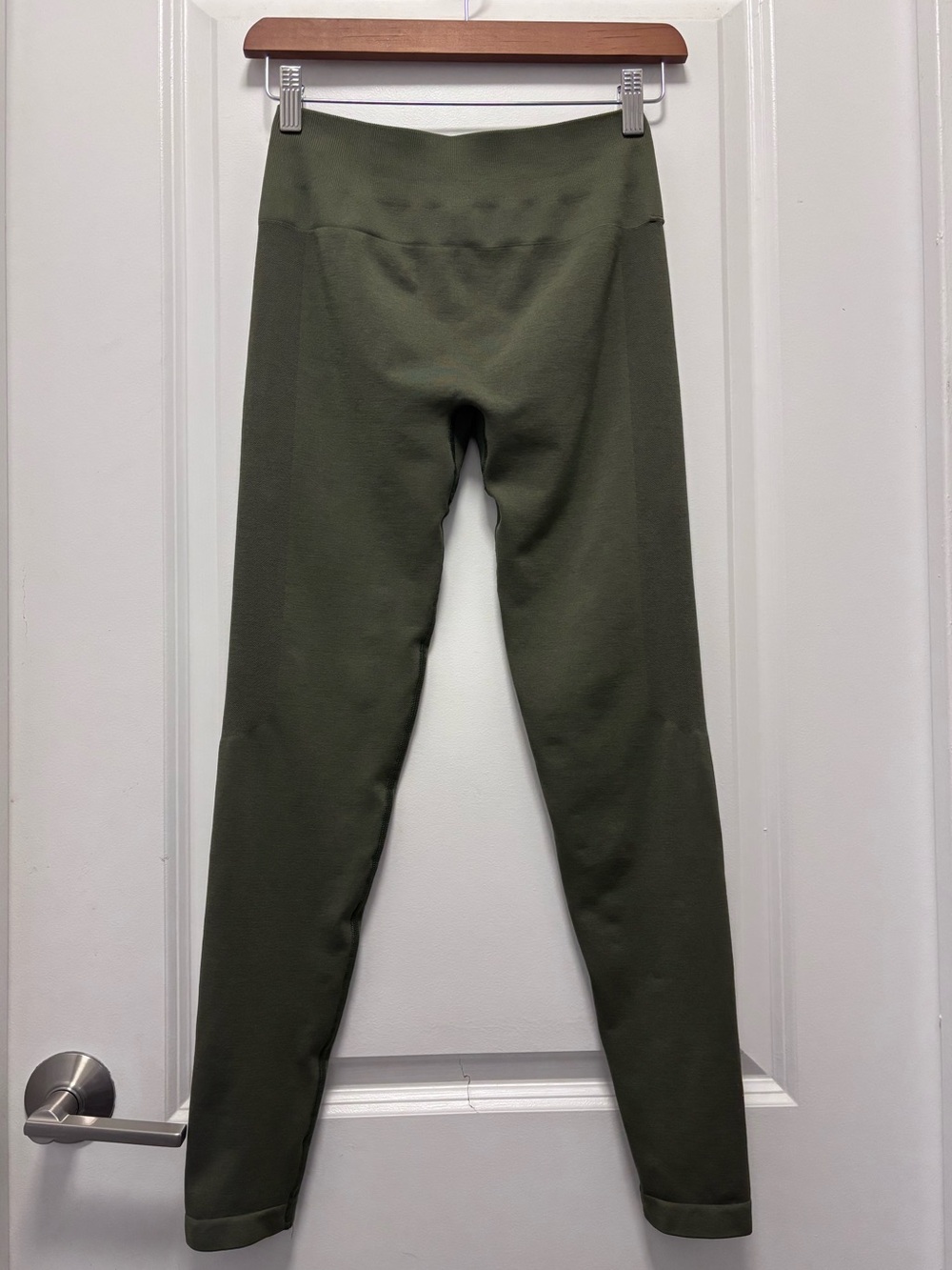 Alphalete Olive Leggings with High Waist
